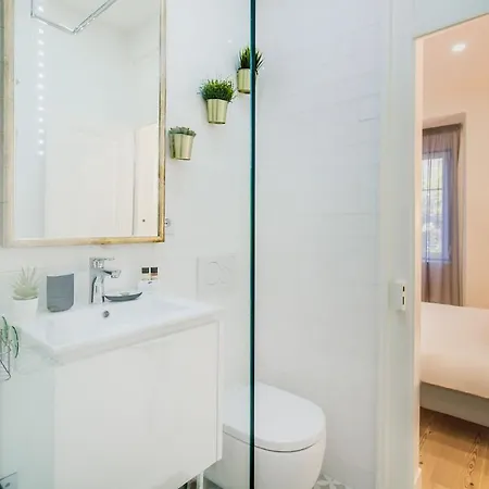 Апартаменти Graca Trendy Flat Лісабон