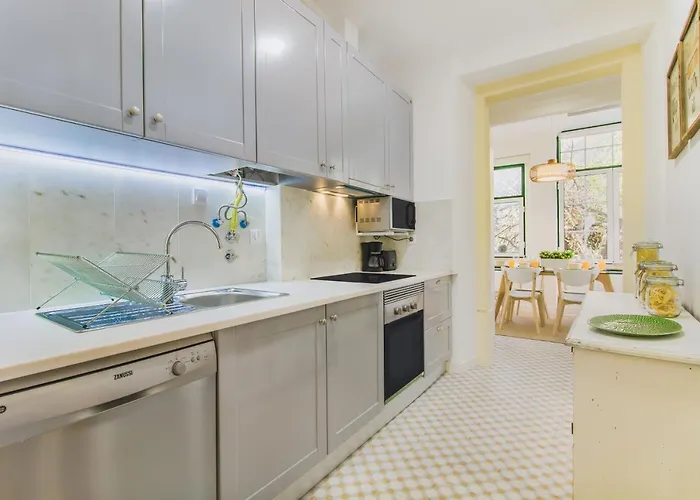 아파트 Graca Trendy Flat *